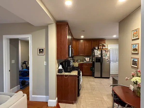 45 Houghton St #3, Dorchester, MA 02122