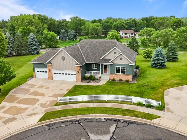 6205 Cape East Ct, Saint Cloud, MN 56303