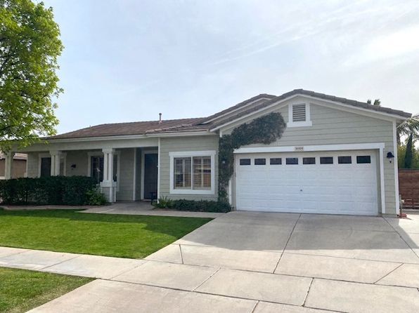 3005 E Lexington Ave