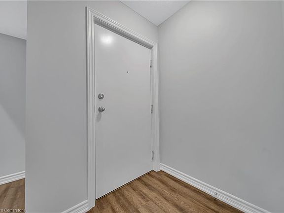 4th image of 235 Chapel Hill Dr #11