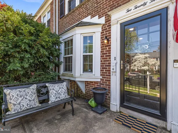 223 Brandon Rd, Baltimore, MD 21212