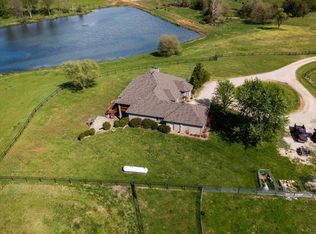 1153 Whispering Oaks Rd, Marshfield, MO 65706
