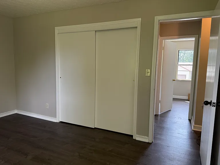 2136 Jeffey Dr — Photo 17