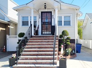 15807 102nd St, Howard Beach, NY 11414