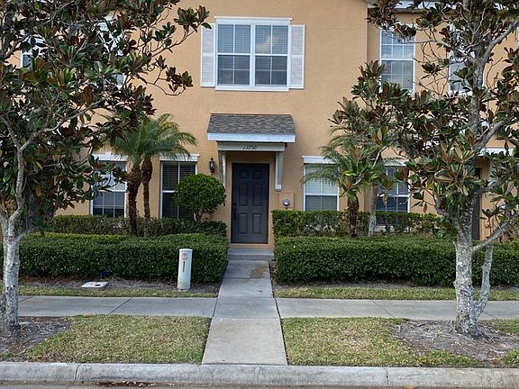 2nd image of 13758 Daniels Landing Cir #1