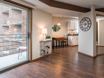 26 10th St W Unit 1409, Saint Paul, MN, 55102