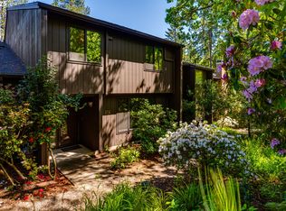 106 Brae Burn Dr, Eugene, OR 97405