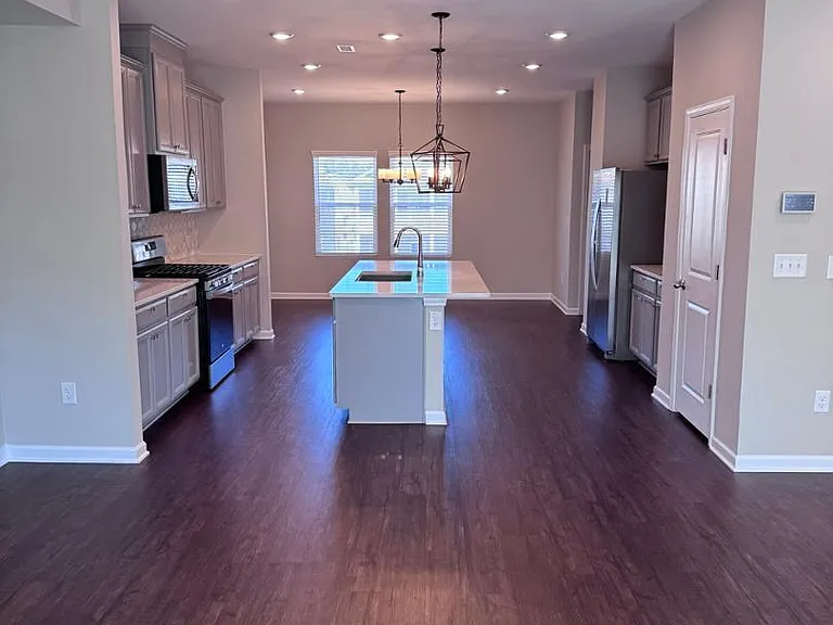 4226 Mahal Ave — Photo 5