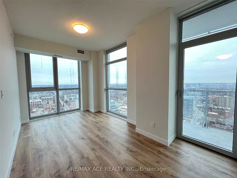 60 Frederick St #3209 — Photo 9