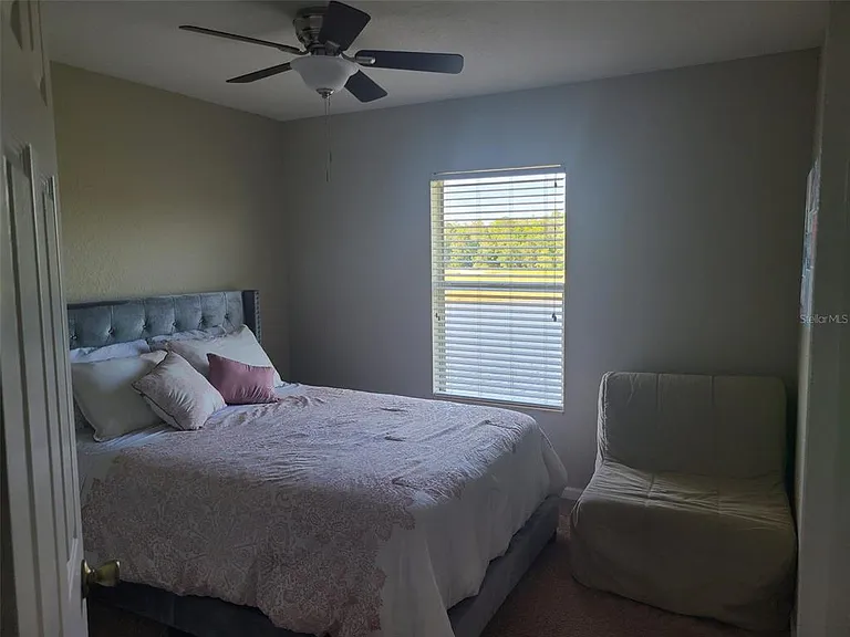 Old Kent Cir — Photo 2