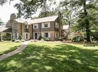 349 Compton Hills Dr, Cincinnati, OH 45215