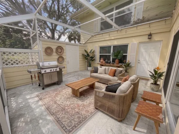 5801 Wheatley Ct, Boynton Beach, FL 33436