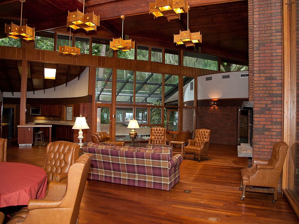 1st image of 2747 Forest Mill Ln