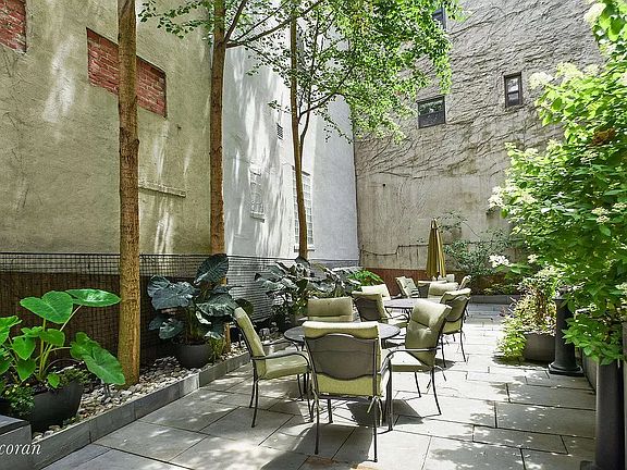 5th image of 157 E 32nd St APT 4D