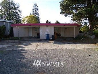 1st image of 21903 21905 30th Avenue S