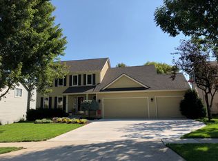 2131 NW 138th St, Clive, IA 50325