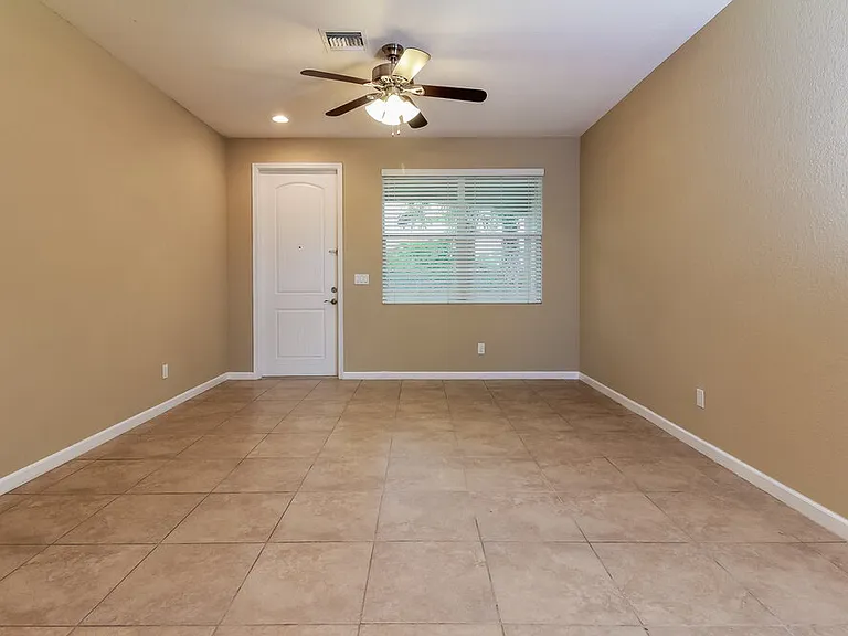 4782 Foxtail Palm Ct — Photo 3