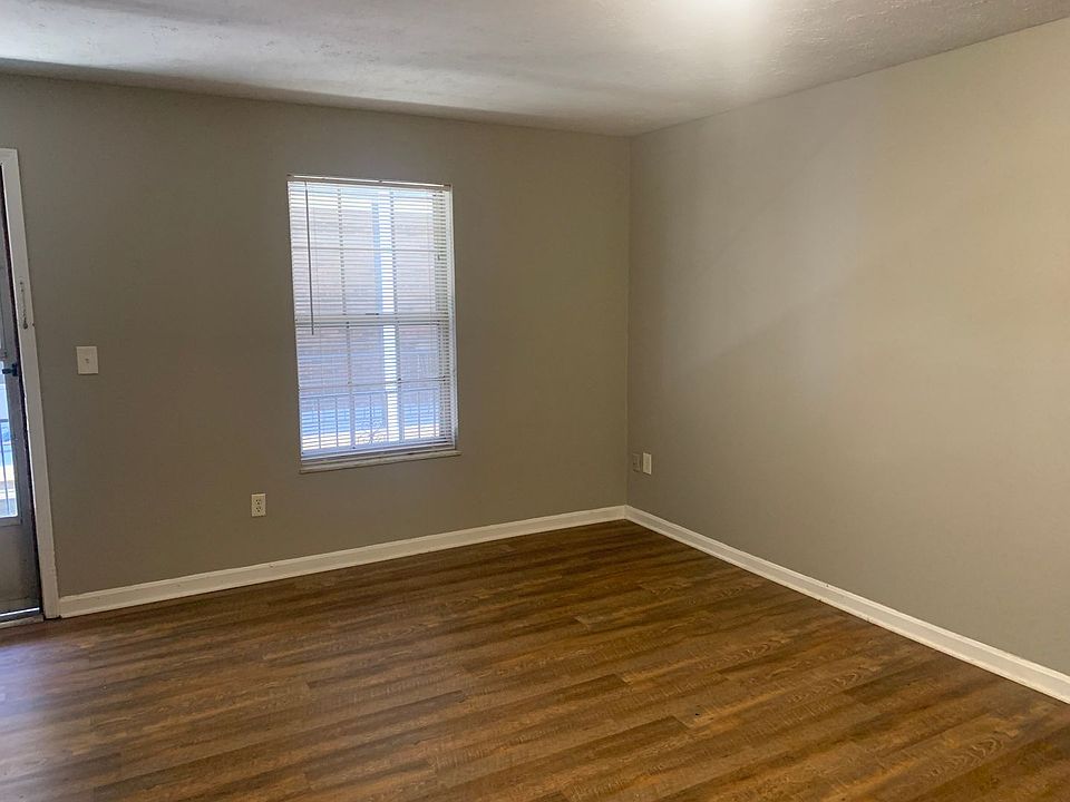 2nd image of 2124 Cherokee Pkwy #2124CHE-104