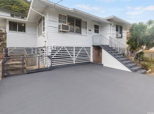 2166 Palolo Ave, Honolulu, HI 96816