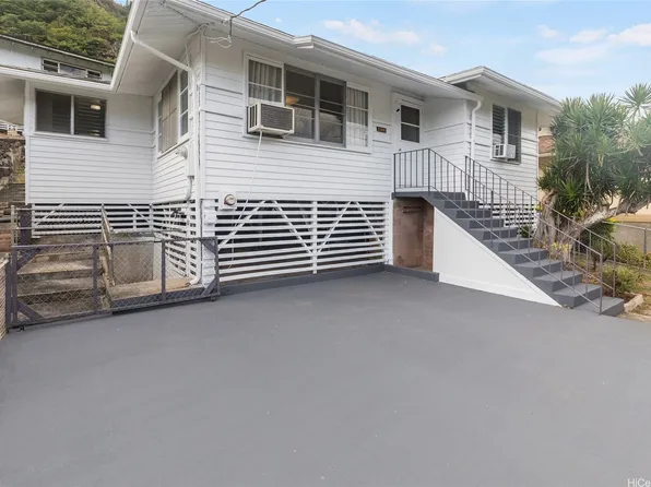 2166 Palolo Ave, Honolulu, HI 96816