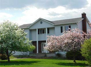 1 Lues Ct, Monroe, NY 10950