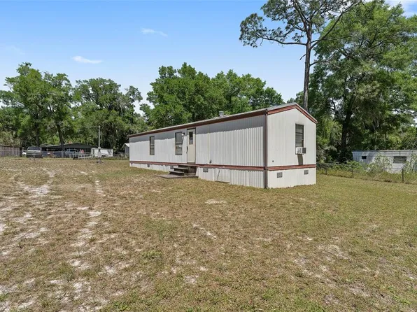 5799 NE 166th Ter, Silver Springs, FL 34488