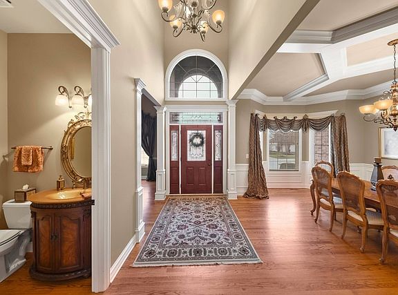 3rd image of 5736 Rosinweed Ln
