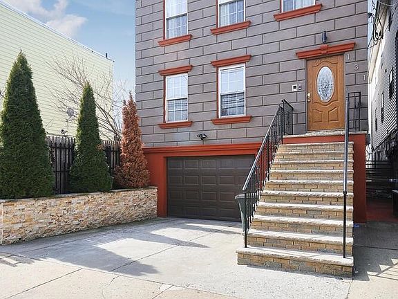 2nd image of 131 Armstrong Ave #1