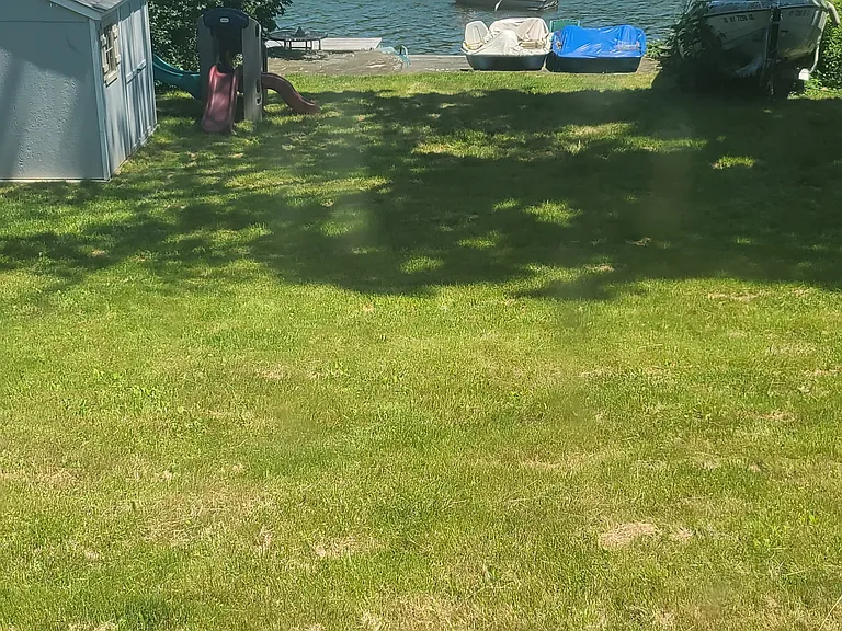 61 Lakeside Rd — Photo 23