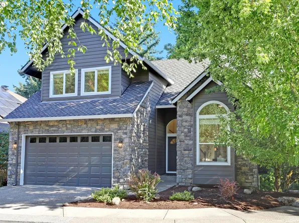 9583 NW Randall Ln, Portland, OR 97219