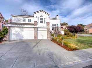 100 Ming Ct, Novato, CA 94945
