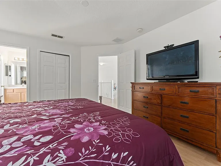 1031 Solana Cir — Photo 24