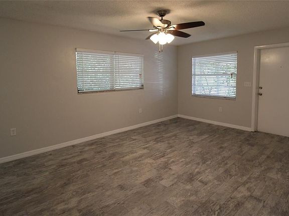 4th image of 6339 Gateway Ave #6339