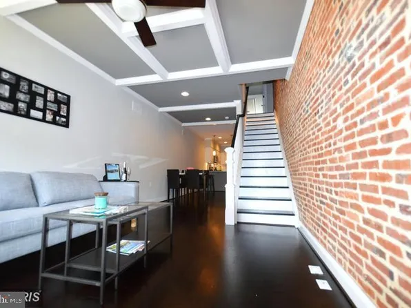 519 S Curley St, Baltimore, MD 21224