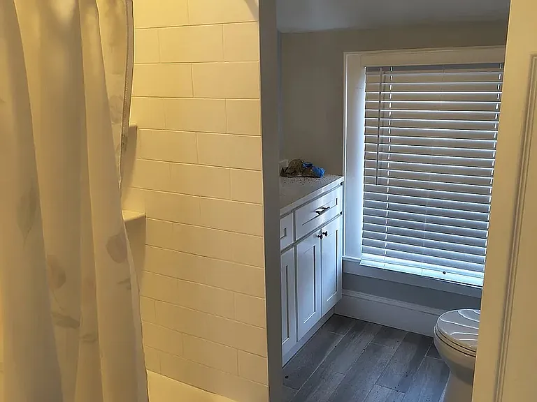 1330 Ratzer Rd #2 — Photo 7