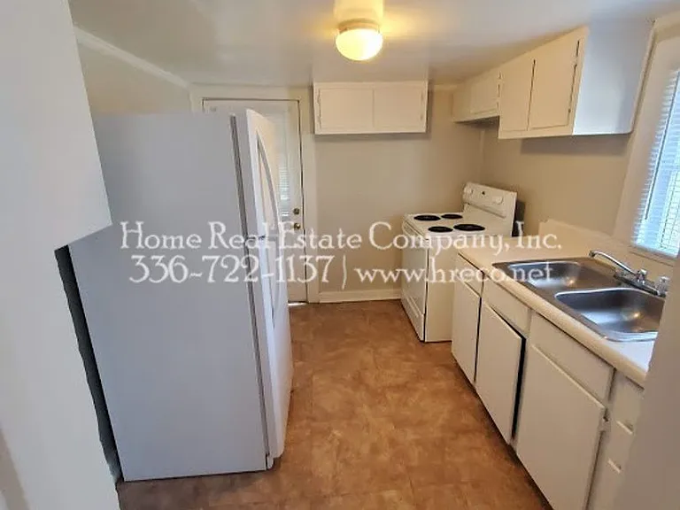 1416 E 24th St — Photo 8