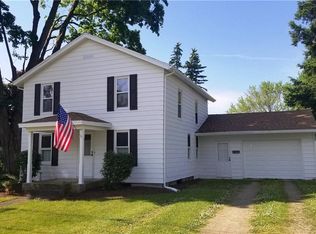 7554 Water St, Fairview, PA 16415