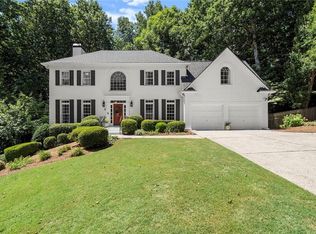 3302 Lantern Coach Ln NE, Roswell, GA 30075