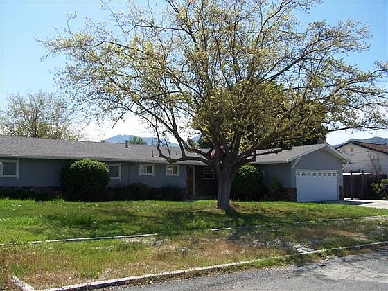 2nd image of 1830 Paul Ln