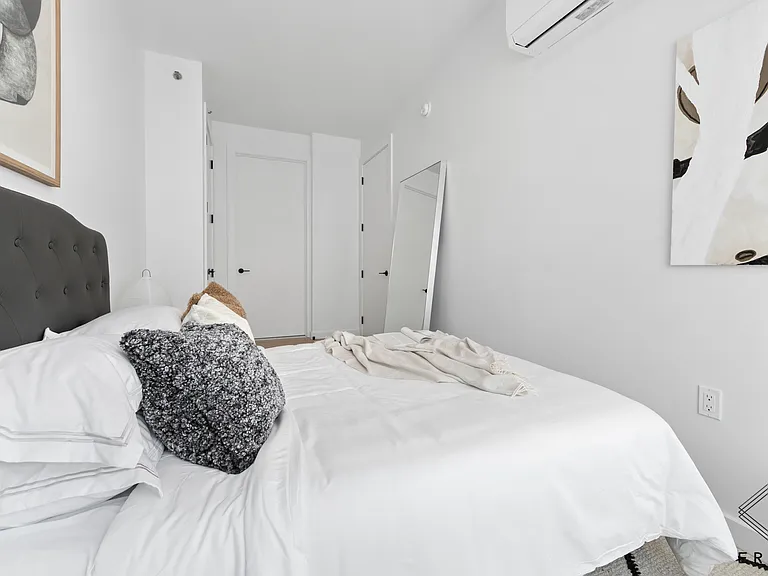 335 Linden Blvd #5G — Photo 22