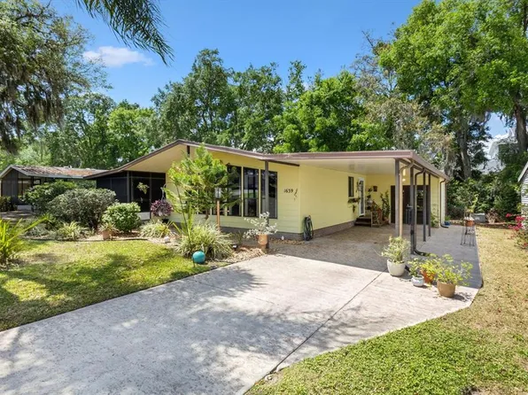1639 W Schwartz Blvd, Lady Lake, FL 32159