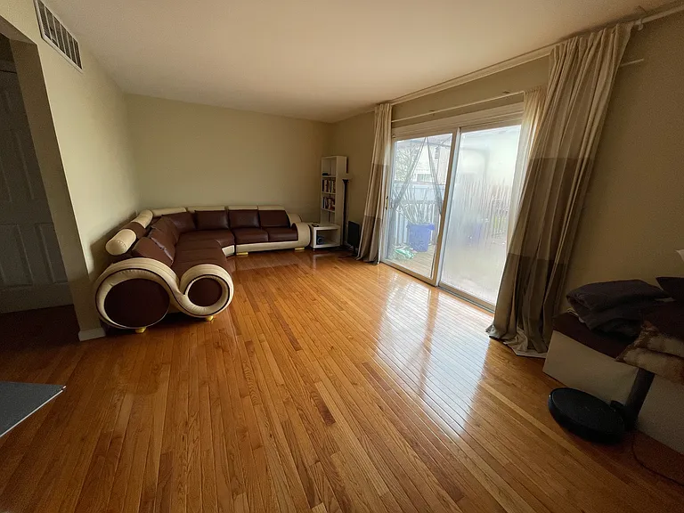 12 Tiger Lilly Ct — Photo 3