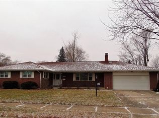 236 E Ankeney Mill Rd, Xenia, OH 45385