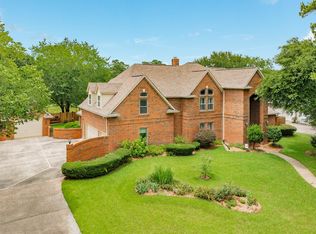 14618 Sandy Creek Dr, Houston, TX 77070