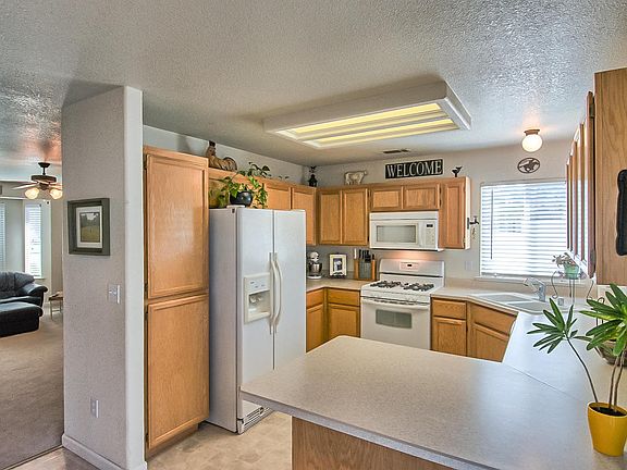 4th image of 3368 Southwood Dr