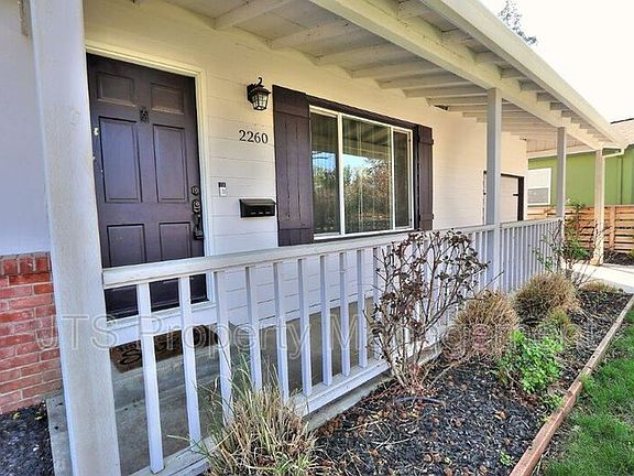 4th image of 2260 Knight Way
