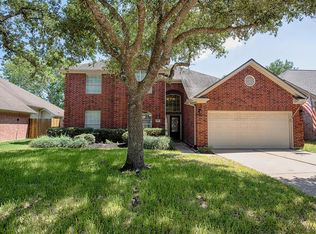 125 Greenridge Cir, League City, TX 77573