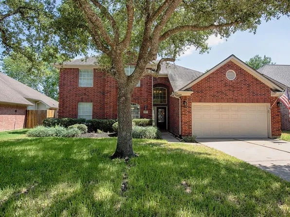 125 Greenridge Circle, League City, TX 77573