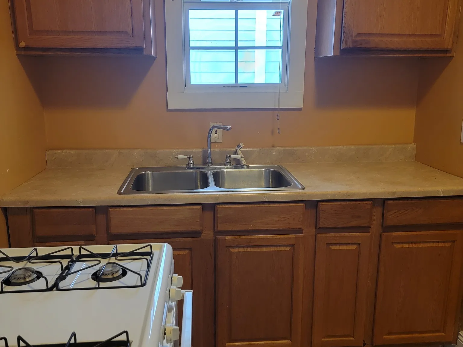 1 bed, $1,300 — Photo 4