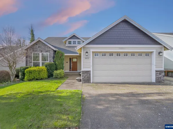 3623 10th St, Hubbard, OR 97032